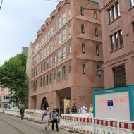 Braubachstraße 23 (links) und Hausummer 27 - sind an Vorbauten aus dem Anfang des 20. Jahrhunderts angelehnt  - die NEUE Altstadt in Frankfurt / Main (20.05.2018)