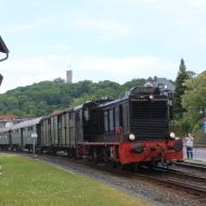 V36 406 kommt mit dem Dieselzug im Bahnhof KÃ¶nigstein an  - HEF Pfingstdampf 2018 (20.05.2018)