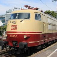 103 113-7 war die Zuglok vom DB Museumssonderzug - einer speziellen Version vom TEE Rheingold - hier die Abfahr in Köln Süd - DB Museum Koblenz - Sommerfest 2019