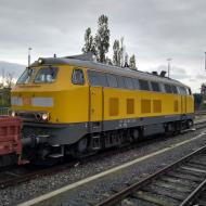 die 1977 bei Henschel gebaute 218 449-7 wird jetzt von der DB Bahnbau Gruppe eingesetzt (01.11.2019)