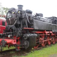 82 008 steht schon länger draußen - die letzte Lok der Neubau - Baureihe ist seit einigen Jahren in Koblenz zu Hause - DB Museum Koblenz - Sommerfest 2024 (1/2.6.2024)