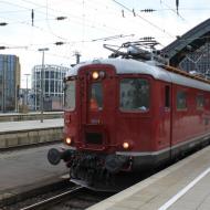 Re 4/4 I 10019 der Centralbahn AG zog den Zug ab Koblenz zurück (hier in Köln Hbf - 01.04.2017)