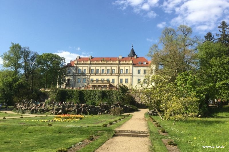 Blick vom Schlosspark auf das Schloss Wieseburg 