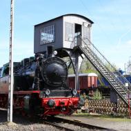 Hibernia 41-E wurde vor dem Loschuippen aufgestellt, wiederholt auf der Drehscheibe präsentiert und wurde am Ende vor dem Stellwerk abgestellt - Museumstage im Eisenbahnmuseum Bochum: 38 2267 wieder unter Dampf (29/30.4.2023)