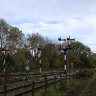 alte Signale sind in Bahnhofsnähe noch in Betrieb - ZLSM: Stoomtreindagen Simpelveld 2023 (28./29.10.2023)