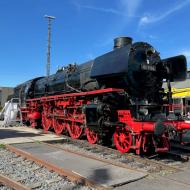 01 1104 fährt nächste Woche eine Sonderfahrt für den Hanauer Verein ** Lokschuppenfest im historischen Bahnbetriebswerk Hanau (13./14.6.2026)