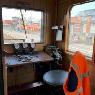 der Führerstand vom Wendezugbefehlswagen  - Sonderzug mit V65 001 anläßlich der Bahnhofswiederöffnung in Lingen (28.6.2026)